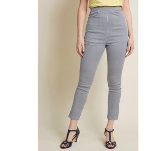 Collectif x Modcloth High Waist Trousers UK16